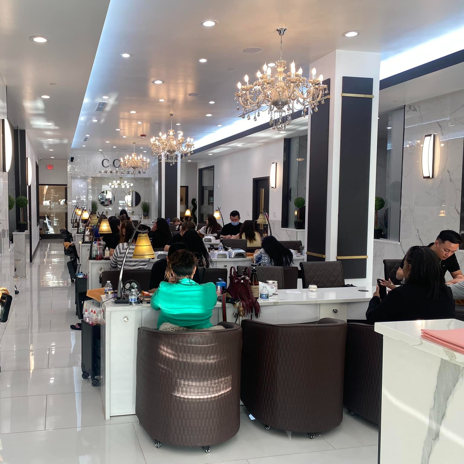 COCO Nail Bar salon interior